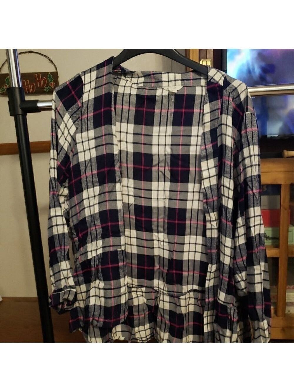 CATO Women's XL Plaid Cardigan
